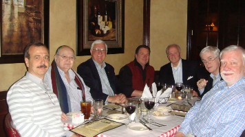 Reinaldo Macedo (jurado), Michael Dixon (presidente da Washington 2016), Steven Schumann (FIP Board), Thomas Lera (jurado), James Gough (Team Leader), Peter McCann (diretor FIP e consultor FIP para Brasiliana) e James Mazepa (presidente da FIAF)