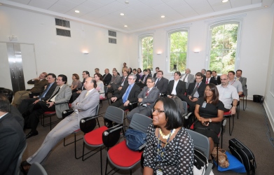 Público presente à cerimônia de inauguração
